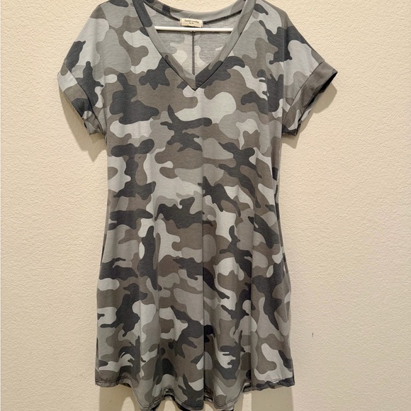 Camouflage V-Neck T-Shirt Dress - Picture 2 of 7